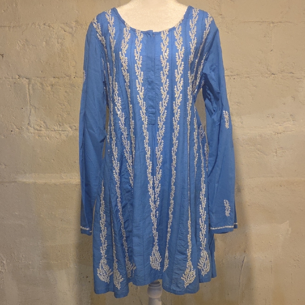 Blue Embroidered Women's Tunic With Sequins